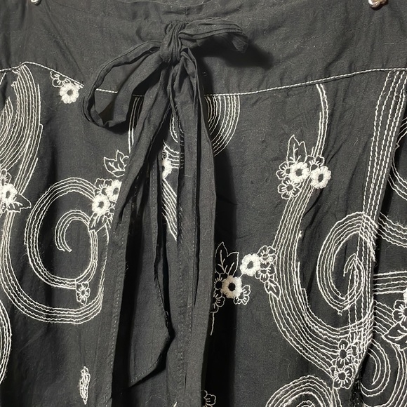 Max Studio Black White Embroidered Wrap Drawstring Waist Cotton Skirt Size S - Picture 3 of 15